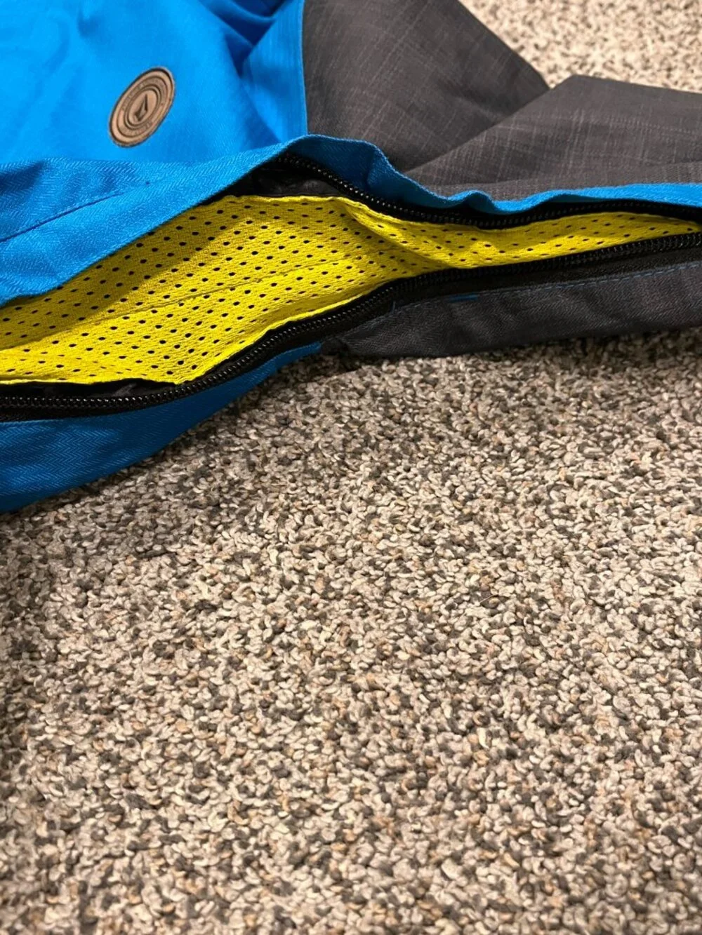 Volcom Kids Medium Long Woodland Insulated Ski Snowboard Blue Yellow Jacket